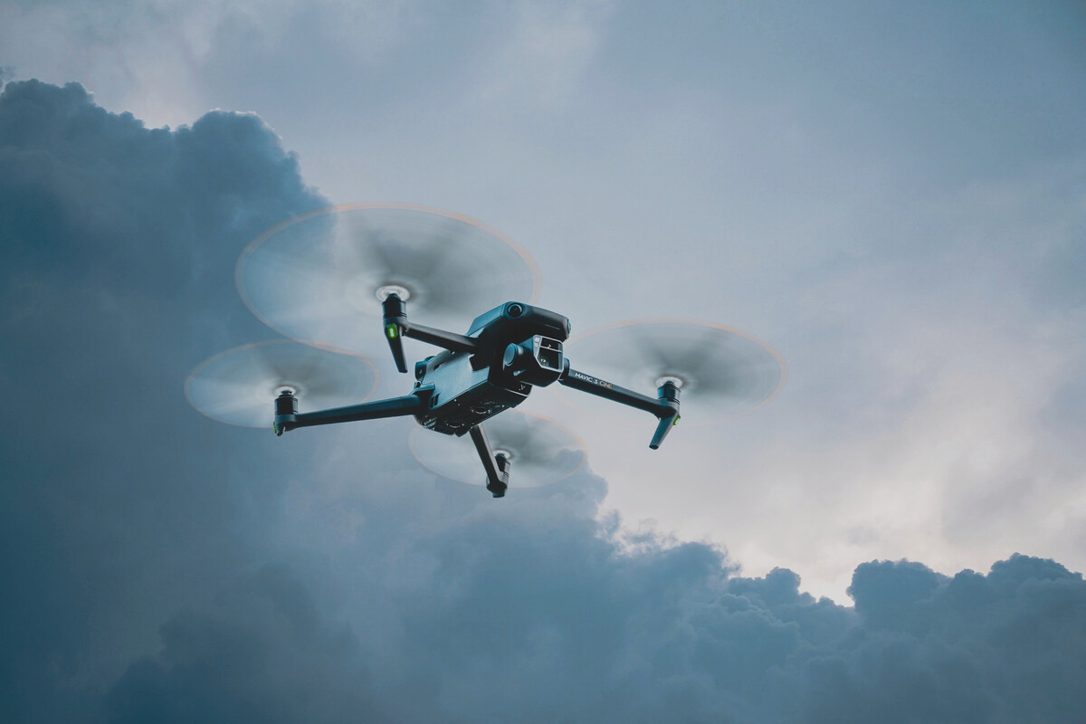 察哈尔右翼中应用 | 风电站选址，看无人机航测如何为风寻“家”